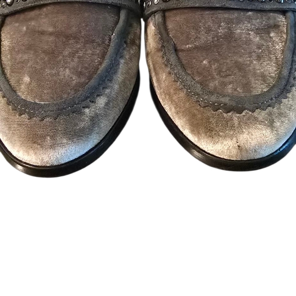 Franco Sarto Elegant Gray Velvet Loafers with Studded Detail Size 6 - Picture 11 of 11